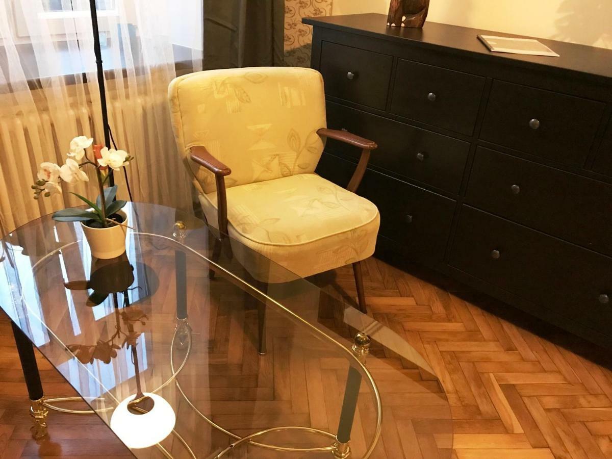 Appartamento Apartament "Cleopatra 5" Przy Rynku Z Parkingiem, Faktury Vat Kielce Esterno foto