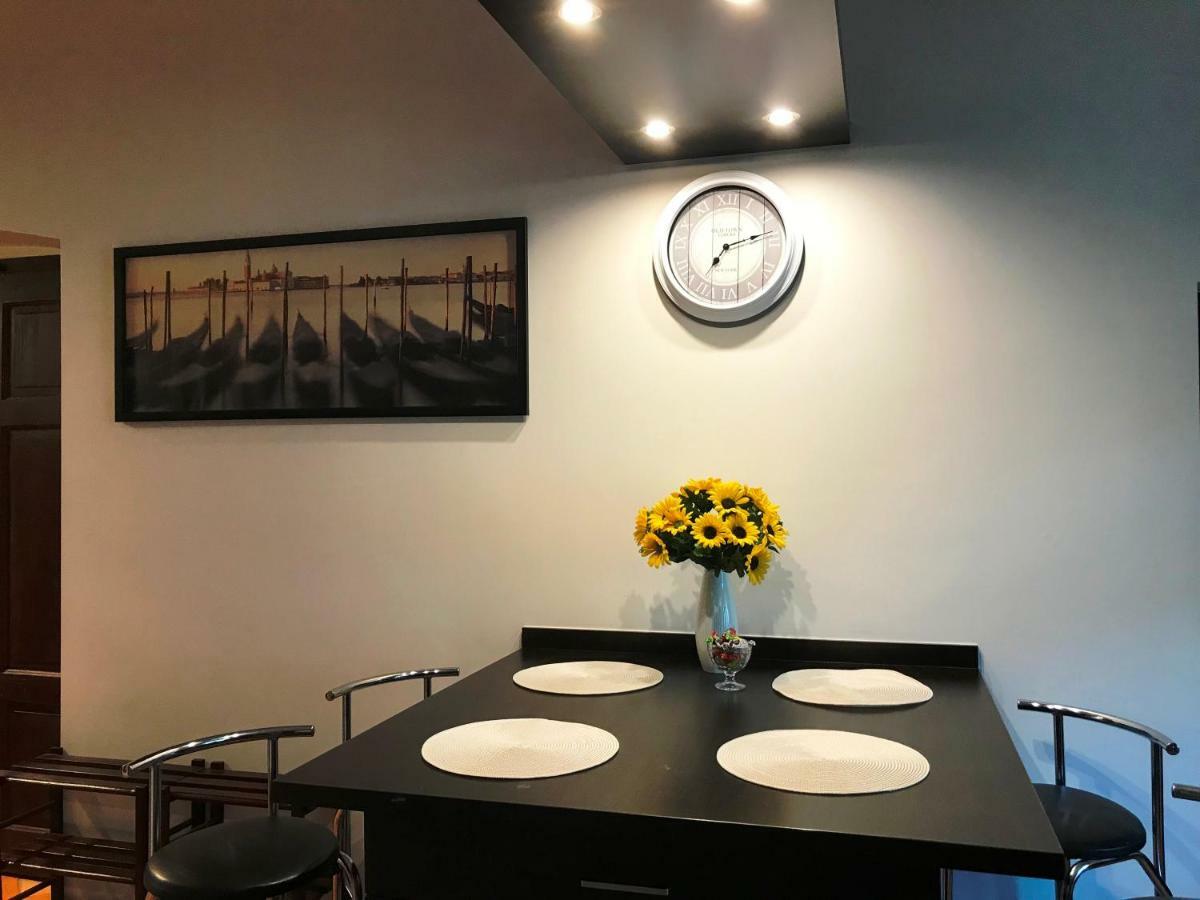 Appartamento Apartament "Cleopatra 5" Przy Rynku Z Parkingiem, Faktury Vat Kielce Esterno foto